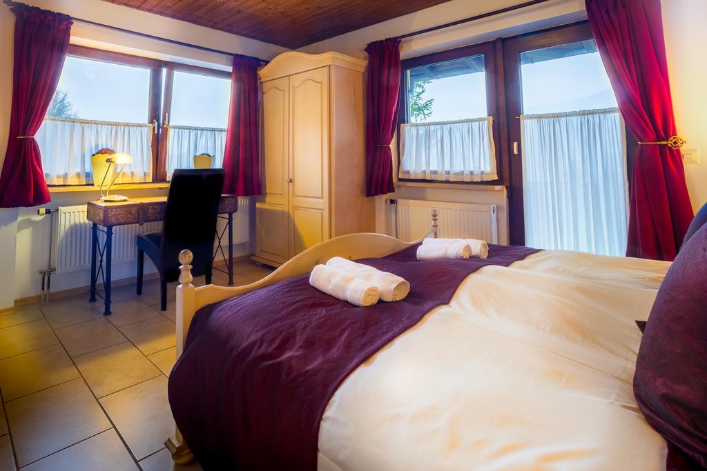 Hotel Garni Zeranka Руполдинг Екстериор снимка